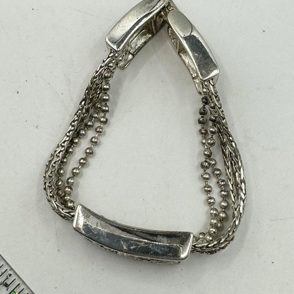 Napier silver plated mixed multiple chain bracelet with foldover clasp signed - Picture 5 of 12